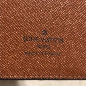 Louis Vuitton Bags - Louis Vuitton Brown Monogram Checkbook Wallet Louis Vuitton Bags - Louis Vuitton Brown Monogram Checkbook Wallet